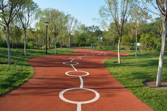 土壤墑情監(jiān)測系統(tǒng)幫助城市公園人造綠地研究分析 土壤墑情監(jiān)測系統(tǒng)幫助城市公園人造綠地研究分析