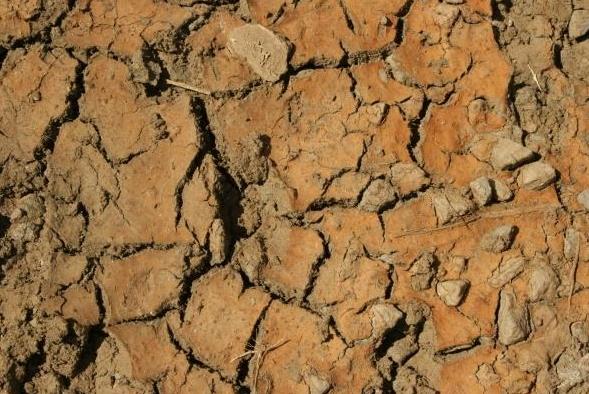 建設(shè)農(nóng)田土壤遠(yuǎn)程墑情監(jiān)測(cè)系統(tǒng)有什么用？